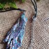 ✨🔮 Colgante Escoba de Bruja de Turmalina Arcoíris – 7 cm 🔮✨