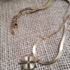 Collar en Acero Inoxidable Oro con Trébol de Cuatro Hojas – Símbolo de Suerte y Prosperidad