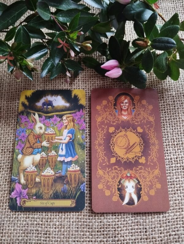 🃏✨ Tarot Alicia en el País de las Maravillas – Magia, Fantasía y Autodescubrimiento ✨🃏
