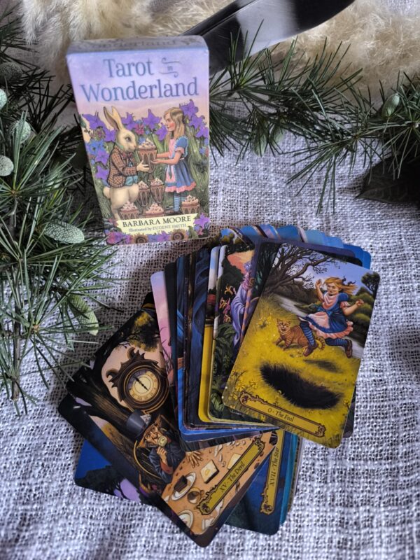 Tarot Wonderland – 78 Cartas Inspiradas en Alicia en el País de las Maravillas