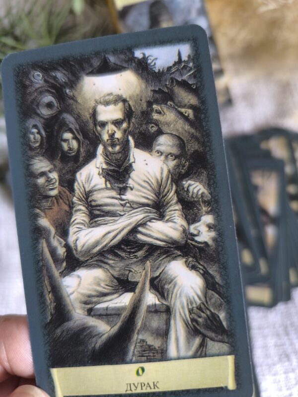 Tarot Grimorio Negro Necronomicon – 78 Cartas de Misterio y Oscuridad