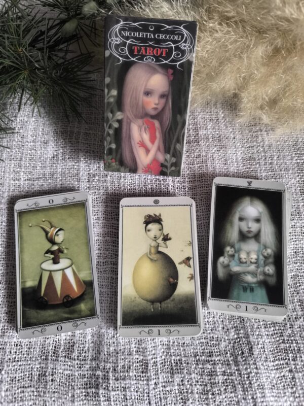 Tarot Nicoletta Ceccoli Pocket – 78 Cartas de Fantasía y Autoconocimiento