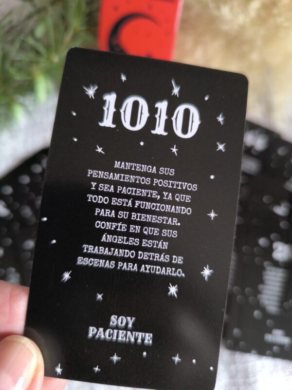 Oráculo Mensajes de Número de Ángel – Guía Divina y Energía Numerológica