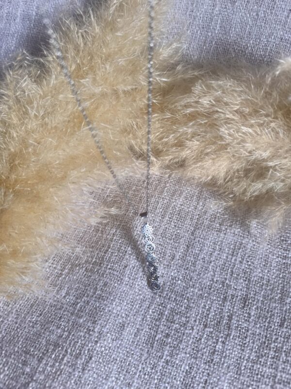 Colgante de Alineación de los 7 Chakras – Símbolo de Energía y Armonía Espiritual