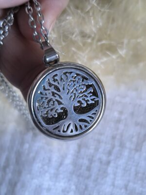 Collar Árbol de la Vida – Colgante Cajita de Energía y Conexión Espiritual