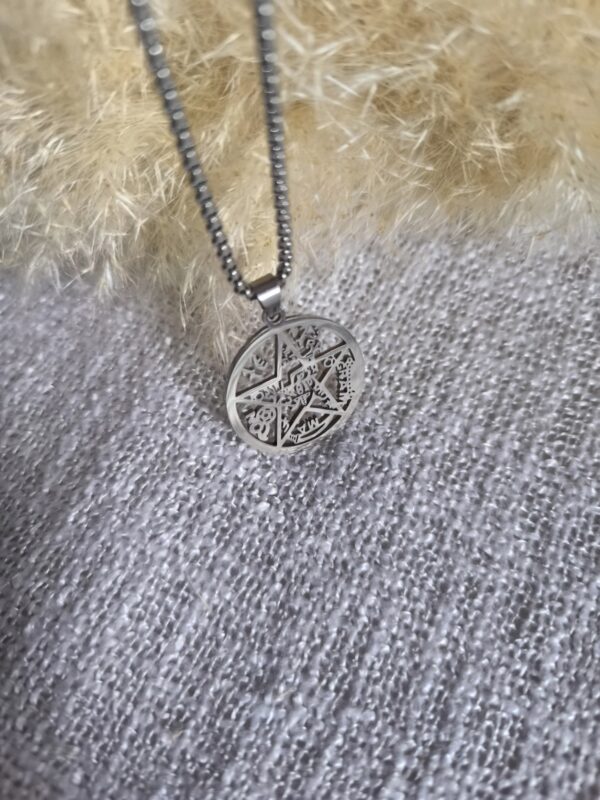 IMG_20251106_155429 Collar Tetragramatón – Amuleto de Protección