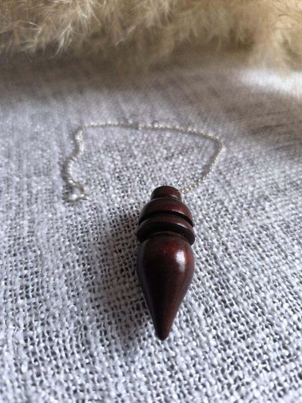 Péndulo Gota Karnak de Madera – Sensible, Neutro y de Alta Precisión