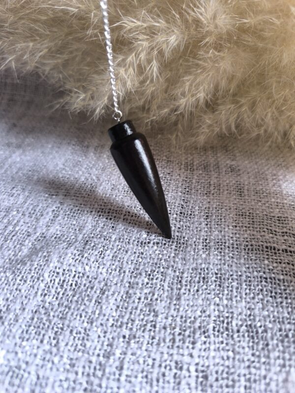 IMG_20251117_142813 Péndulo Cónico de Madera – Ligero, Neutro y Preciso para Radiestesia