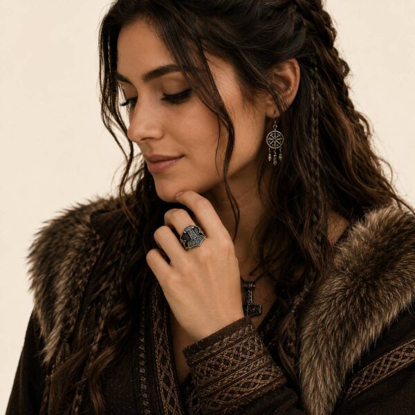 Anillo Mjolnir de Thor en Acero 316L chica Anillo Mjolnir de Thor en Acero 316L
