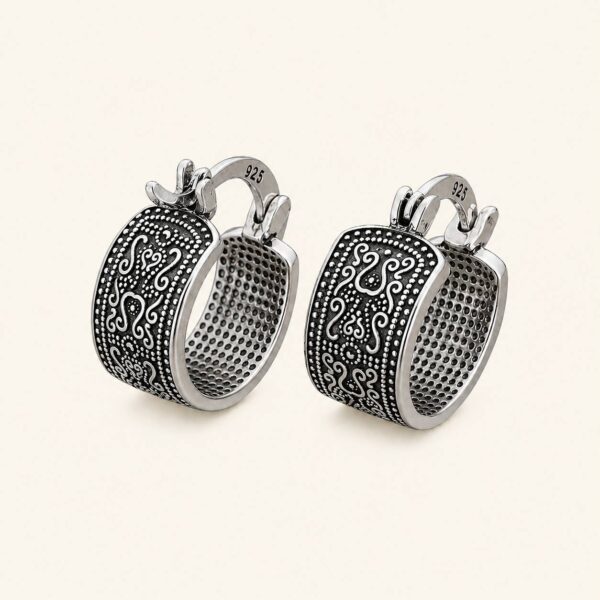 Pendientes de aro labrados en plata 925
