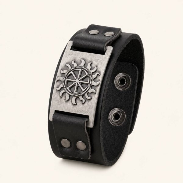 Pulsera Vikinga de Cuero con Símbolo Solar Nórdico